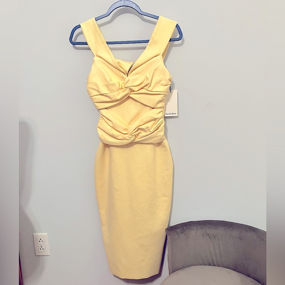 Lavish Alice Elegant Rouched Sheath Dress Butter Yellow NWT